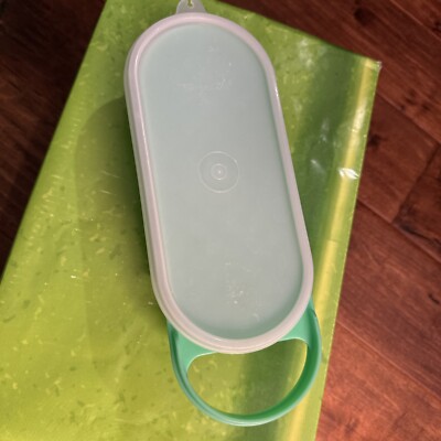 Vintage Tupperware Cheese Grater ~ Small Green Oval ~ 3pc Set