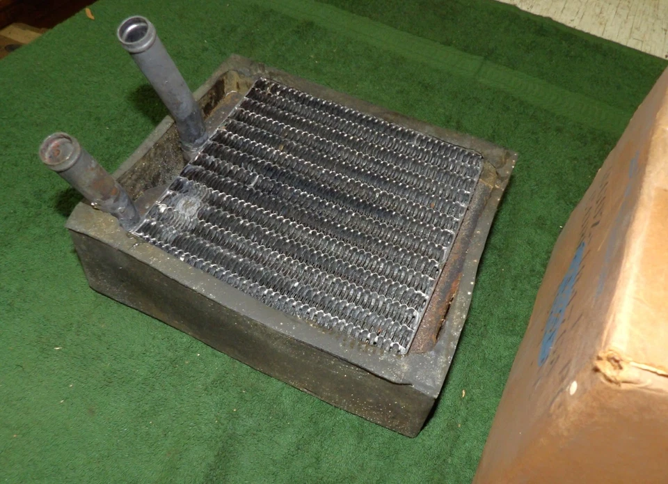 Fairlane 500 XL GT 1966 Falcon Ranchero Comet Cyclone Nuevo de Lote Antiguo Aire Acondicionado Calentador Núcleo y Sellado Foto 3 de 4