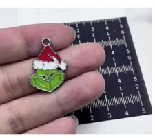 50Pcs Christmas hat Cartoon Charm bracelet necklace Pendants DIY Jewelry Making