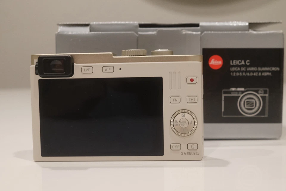 Leica C Typ 112 Camera 12.1 MP Light Gold | [New] - Image 2 of 4