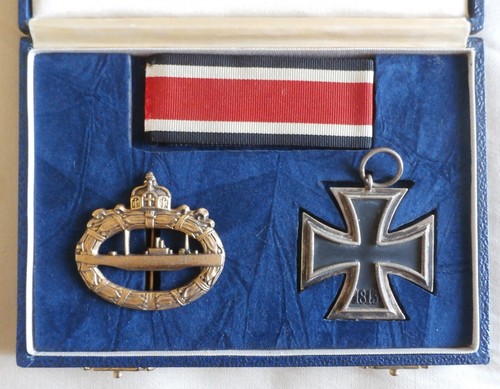 WW2 German award case U-boat  " next of kin " reproduction