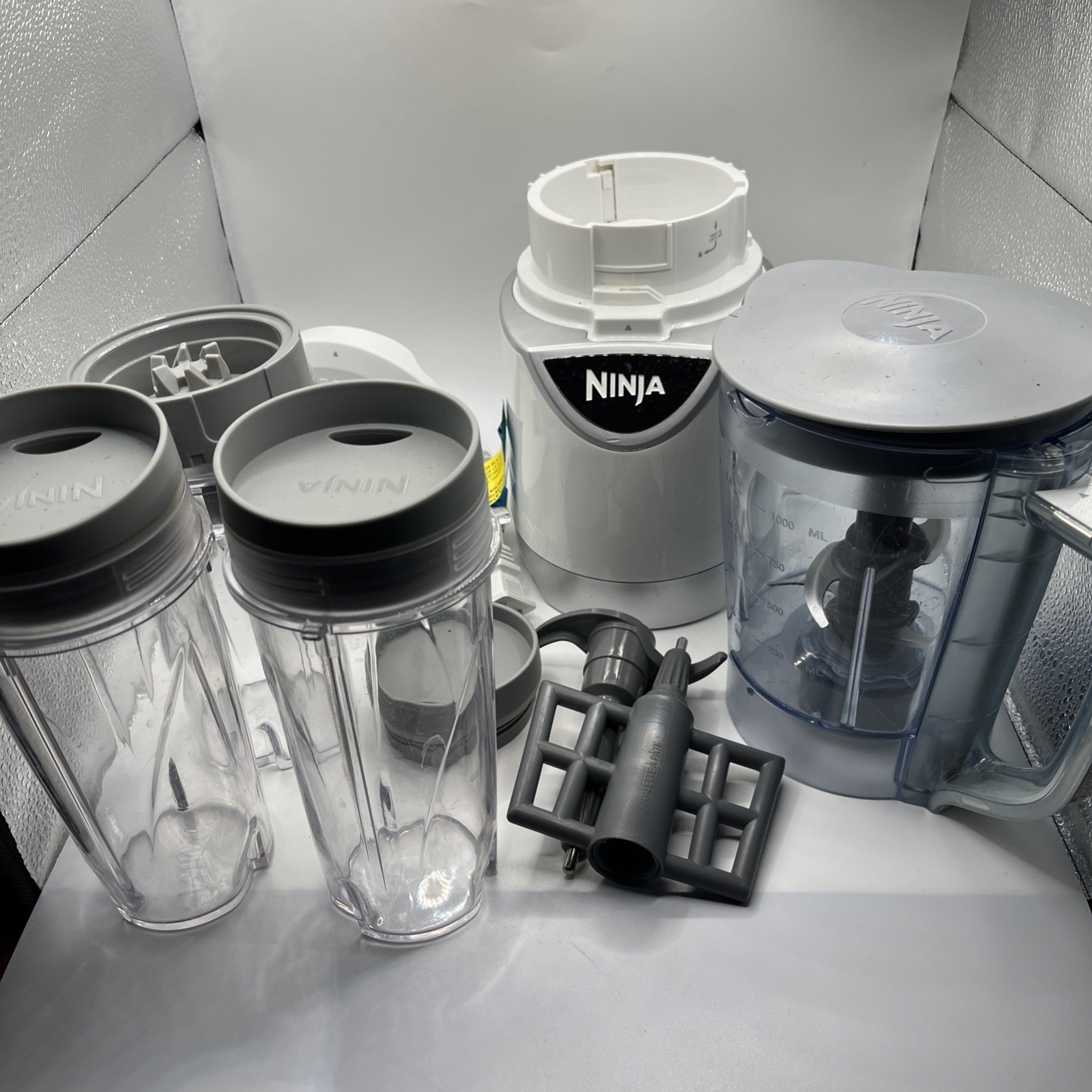 Ninja BL204 30 Kitchen System Pulse 700W Blender  Used