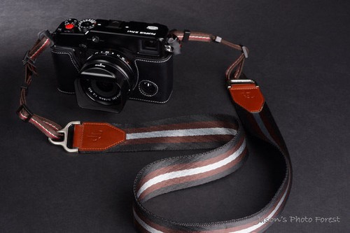 Handmade retro real Leather Half Camera Case bag cover for FUJIFILM X-Pro1 Black - Picture 8 of 10