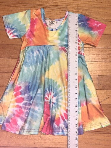 Pearls and Piggytails Tie Dyed Full circle Twirl Dress w/ Pockets Size 4 - Picture 3 of 6