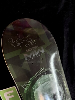 Planche Skateboard Primitive X Call Of Duty - Paul Rodriguez "Ghost" - 8.125" - Murale Neuve