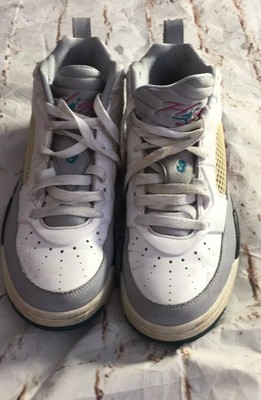 air jordan youth sneakers