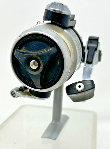 Vintage Mitchell 4430 Reel with Box & Manual - Picture 4 of 6