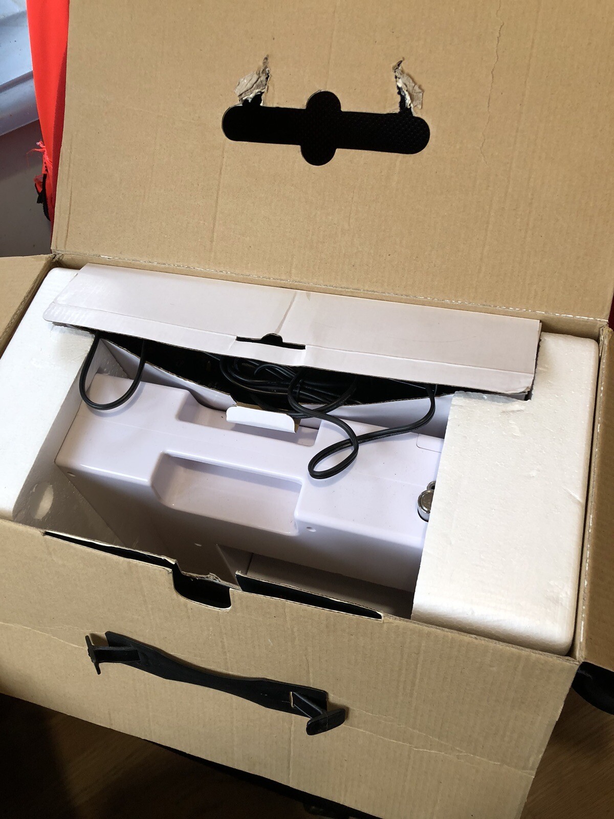 Simplicity 12 Needle Deluxe Felting Machine. Boxed with Extension table