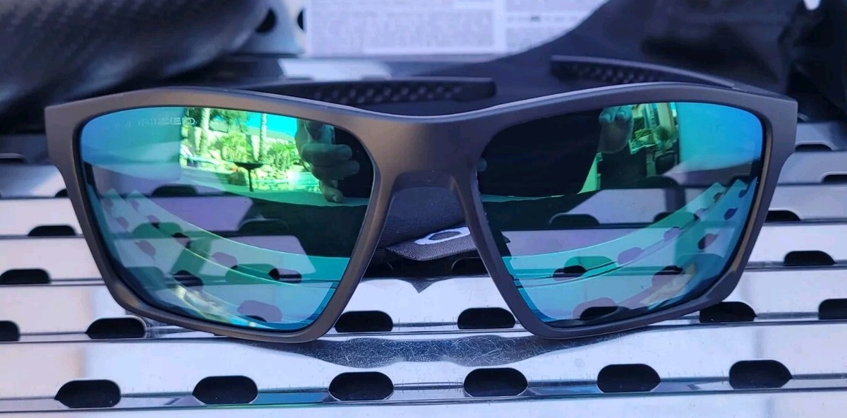 未使用　OAKLEY Split Thead チタン製 Oakley Standard Issue LIBERTY Split Shot Sunglasses - Matte Black Camo