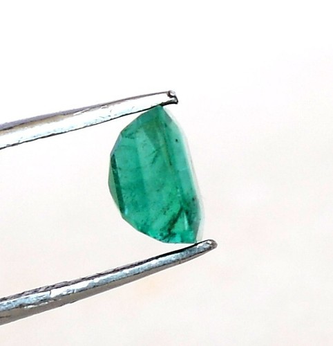 5.50x4.50 mm Certified Natural Emerald Octagon Cut 0.68 CTS Untreated Loose Gems - Picture 5 of 7