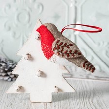 Embroidered Robin Felt Craft Mini Kit MKRBN1F