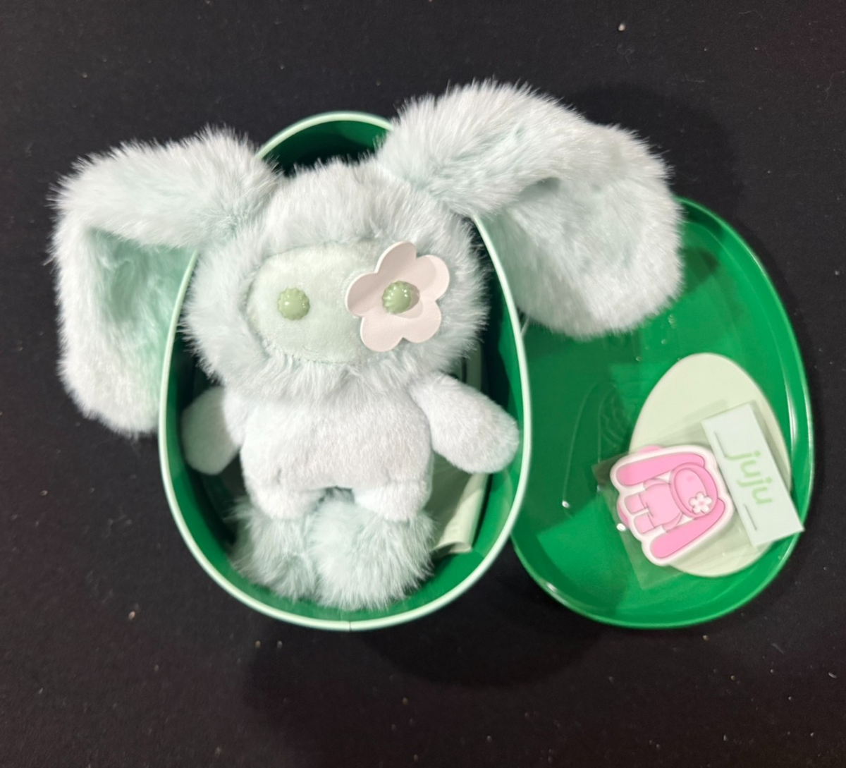 Green 'Ellis' Juju CJ Hendry Easter Limited Edition Collectible