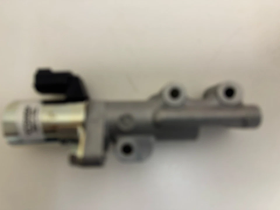 Solenoide de distribución de válvula variable de motor (VVT) Hitachi VTS0004 hecho en Japón Foto 4 de 4