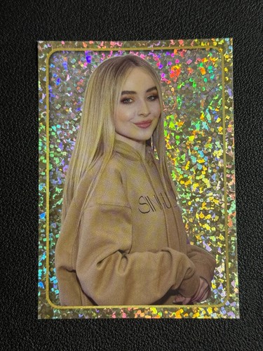 2025 Panini Pop Stars! Sticker Sabrina Carpenter #94 Gold Holo