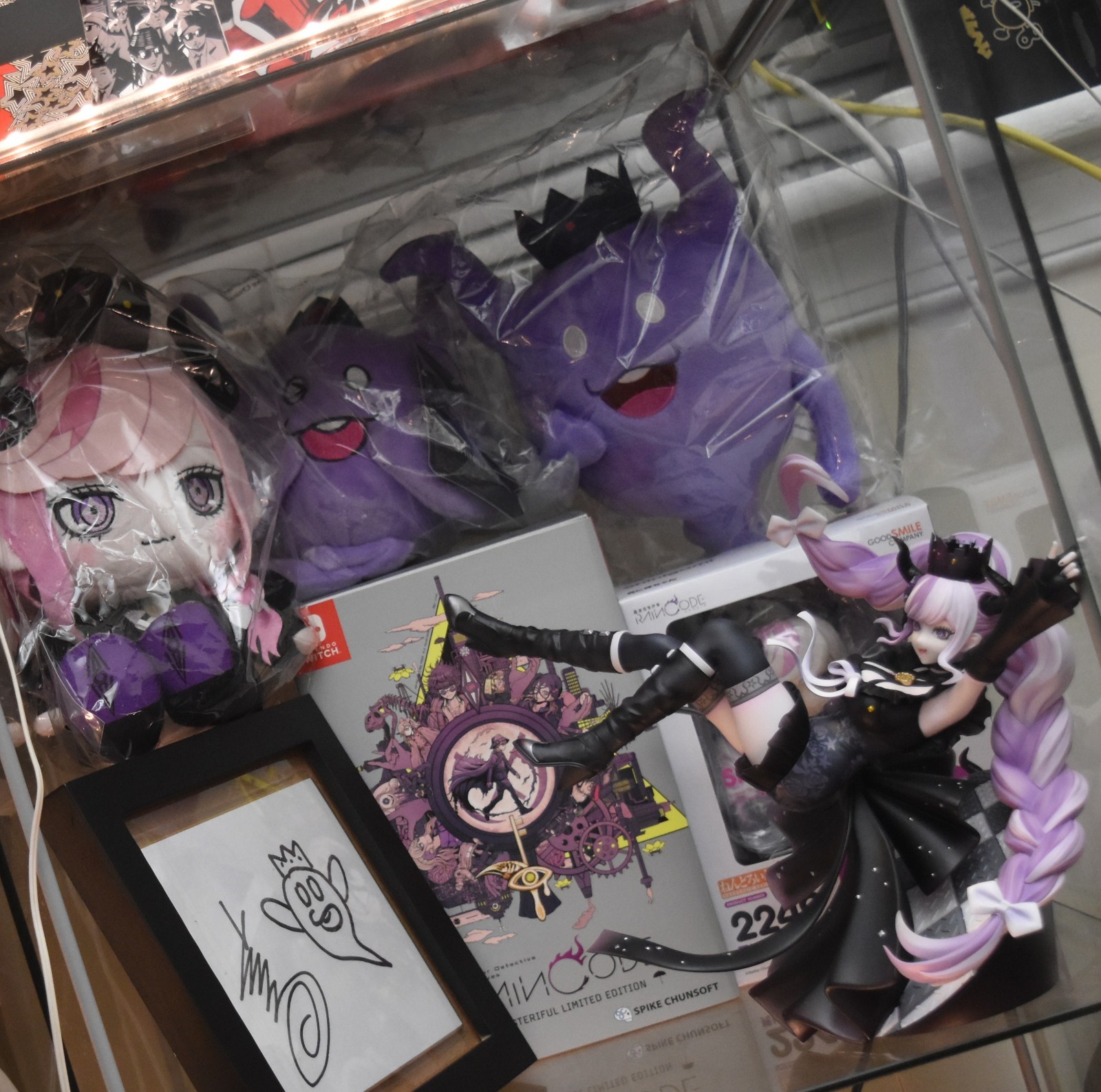 Colección completa firmada de productos Shinigami Rain Code, figuras, peluches, etc.