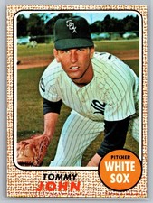 1968 Topps  # 72 Tommy John EX
