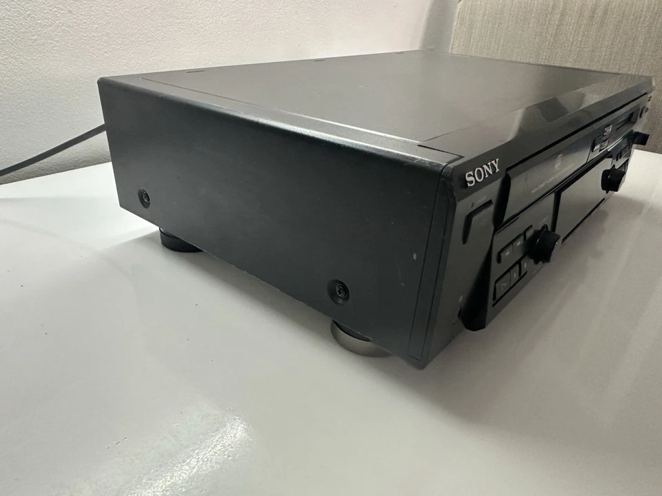 SONY MXD-D4 CD Minidisc Deck Combi Recorder MDLP ATRAC VGC GWO manual and remote - Image 3 of 4