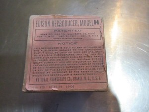 EDISON MODEL H REPRODUCER AND BOX
