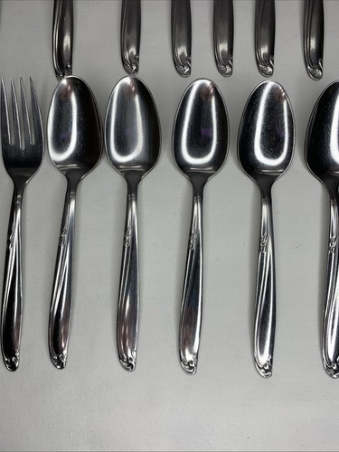 Vintage Oneida PARAMOUNT Flatware Set Of 24 Stainless SL & GH Rogers - Picture 9 of 16