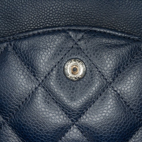Authenticated Chanel Jumbo Classic Caviar Double Flap Blue - Picture 7 of 11