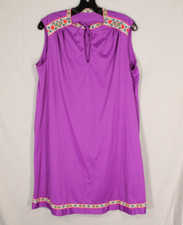 VTG VANITY FAIR Thin NYLON Purple FLORAL/HEARTS TRIM Tie LOUNGE Nightgown Sz L