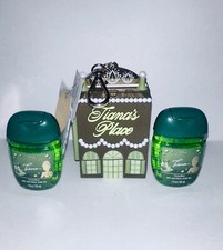 BBW Disney Tiana s Place Princess Light Up PocketBac Holder 2 Sanitizers