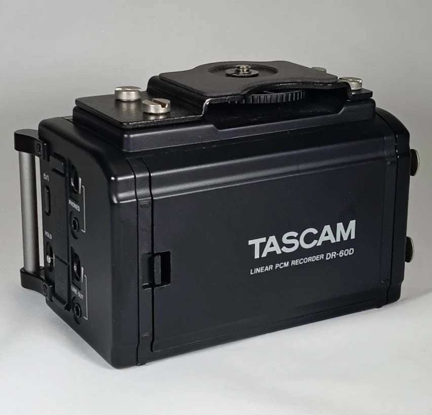 TASCAM DR-60D LINEAR PCM RECORDER/MIXER per DSLR TEAC WAV 44.1/48/96kHz 16/24bit - Immagine 4 di 4