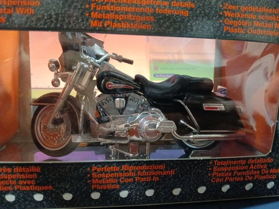 Harley-Davidson FLHT Electra Glide Standard - Maisto 1997 Collector Edition - Immagine 4 di 4