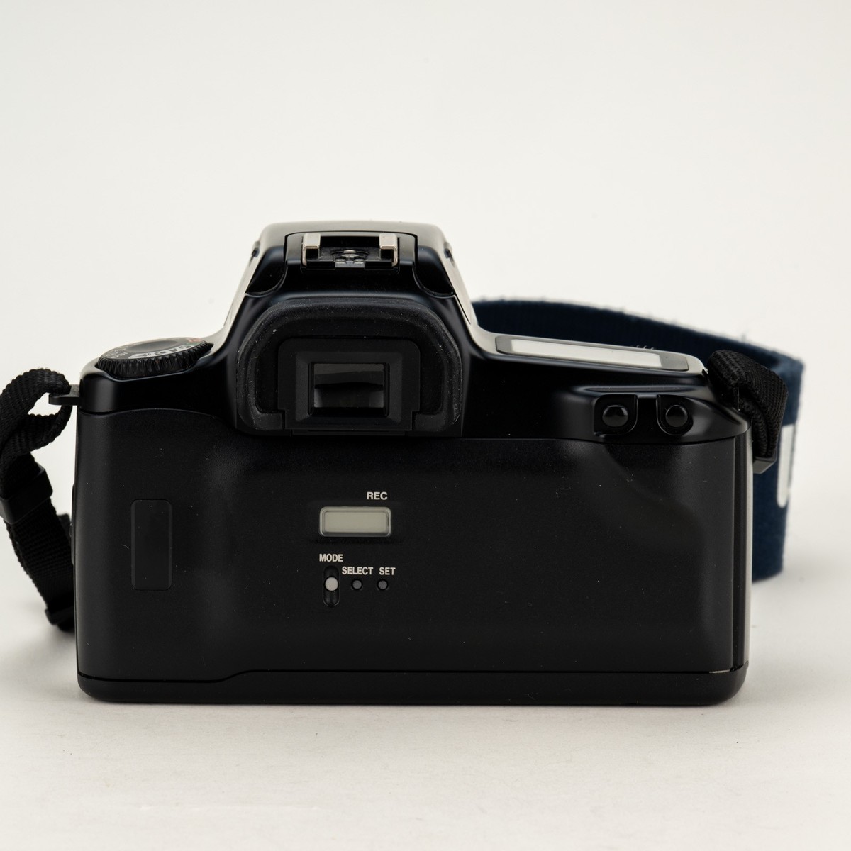Canon EOS 1000S QD + EF 35-80mm F4-5.6 II Standard Zoom Set From