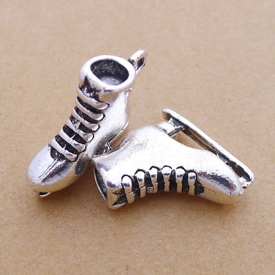 4/10 Stck. Silberfarben Schlittschuh Charm Anhänger 3D Eiskunstlauf Charm 17x20 JHS159