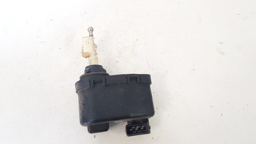 00437545 Scheinwerfer Stellmotor 004375-45 Audi 100 DE1388647-00