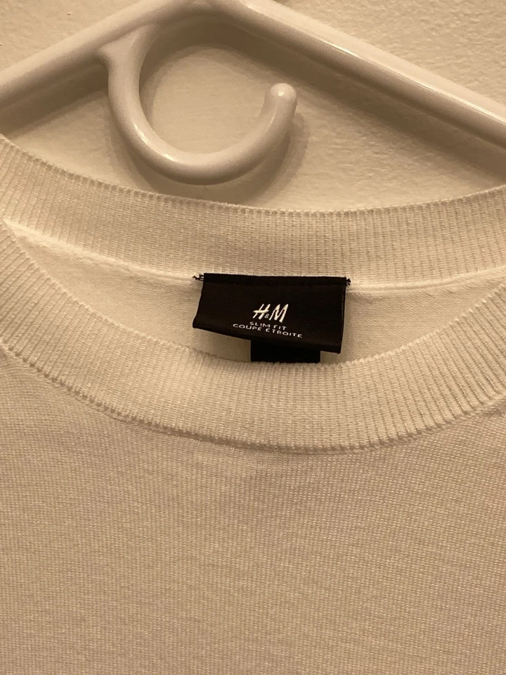 Camiseta blanca de manga corta para hombre H&M calce ajustado mediana Foto 3 de 3