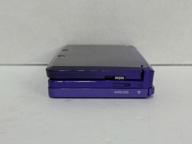 Nintendo 3DS Midnight Purple Won&rsquo;t Read Games For Parts No Stylus or Charger