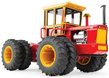 Ertl 16463 1/32 Scale Versatile 145 Tractor