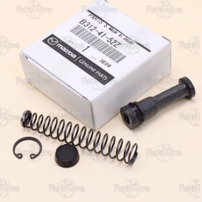 メンテナンス kazu0045 Genuine Mazda EUNOS Roadster Clutch Master Cylinder Repair Kit