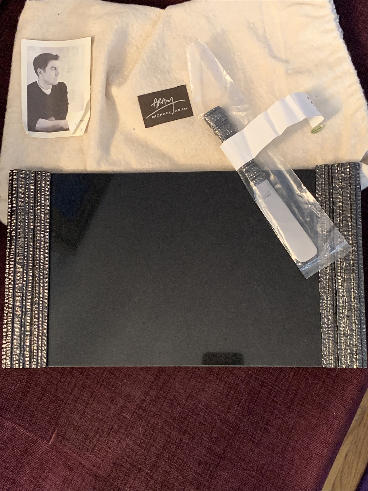 NEW MICHAEL ARAM CHEESE BOARD WITH KNIFE SET