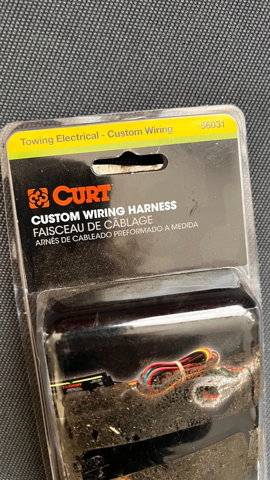 Curt 56031 定制线束 4 路扁平输出适用于福特 F150 / F150 Heritage — 第 3/4 张图片