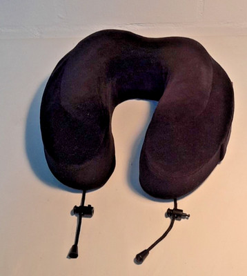 CABEAU Nackenkissen für die Reise Memory Foam mit abnehmbarem Bezug schwarz TOP