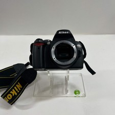 Nikon D60 10.2MP Digital SLR DSLR Camera