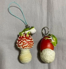 Mushroom and tree frog 2 piece set