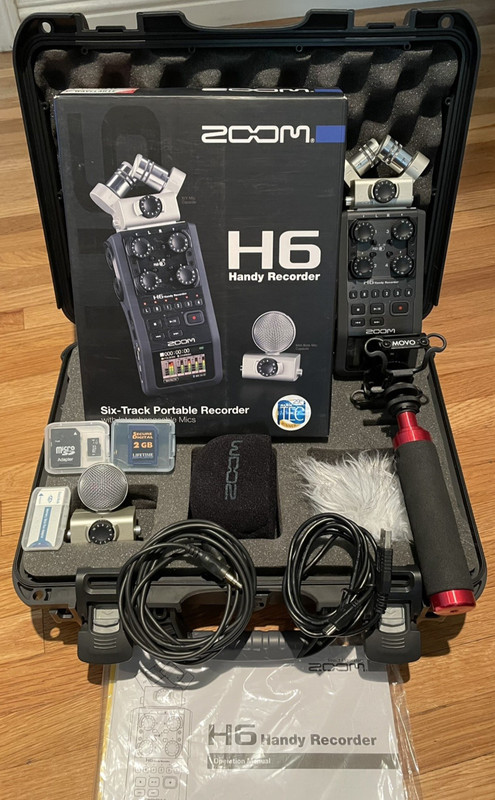 Zoom H6 Handy Recorder XYH-6 Mics Shock Mount SDs EXTRAS Gator Titan Case LOT