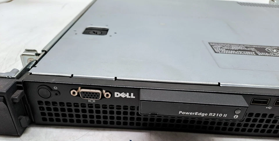 Dell PowerEdge R210 II Server Intel R Celeron CPU G530 2.40 GHz 4GB NO HDD & OS - Image 3 of 4