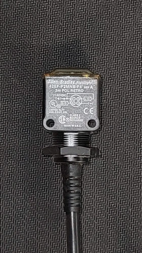 Allen-Bradley 42EF-P2MNB-F4 Photoelectric Sensor 3m POL RETRO