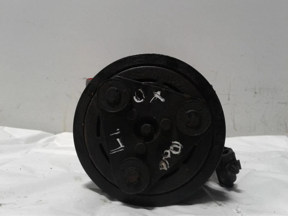 Used A/C Compressor fits: 2000 Kia Sephia from 5/17/99 Grade A - Image 3 of 4