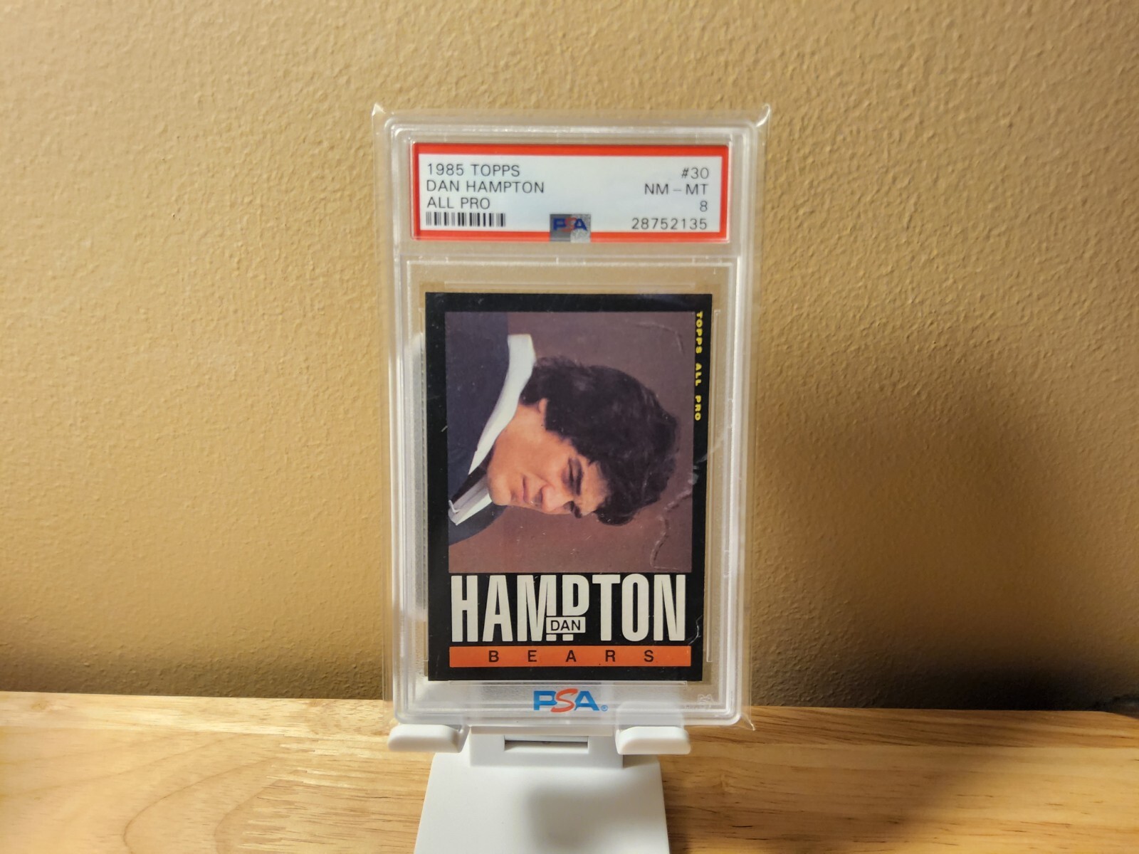 1985 Topps - #30 Dan Hampton All Pro PSA 8