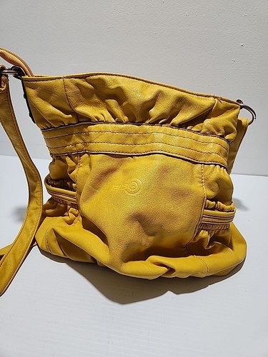 FIBO Australia Yellow Leather Shoulder Bag - Picture 3 of 12