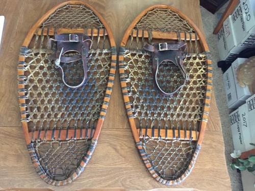 black flat waxed laces