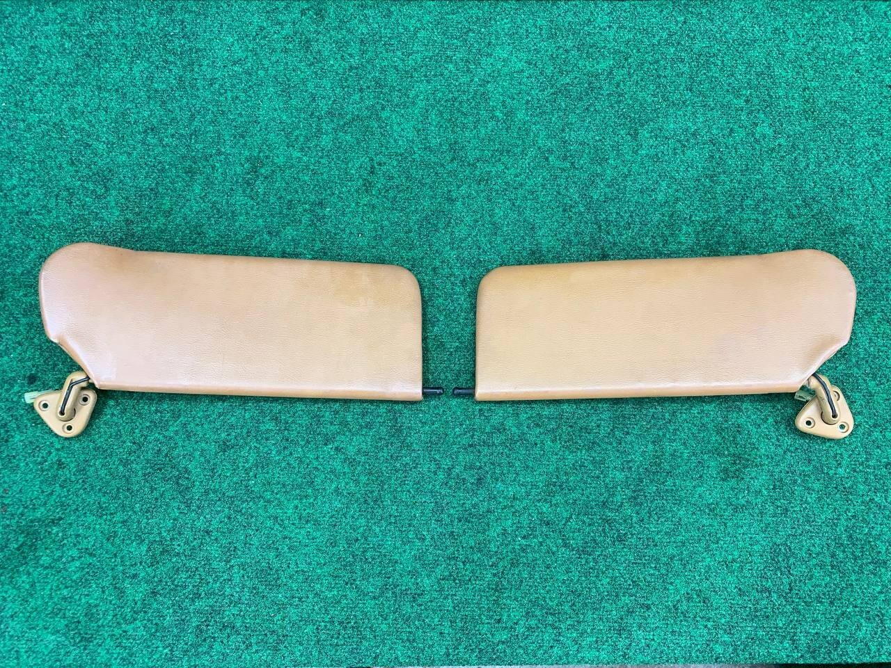1988-1991 Chrysler Tc Maserati Sun Visors Pair Set OEM Laite Beige