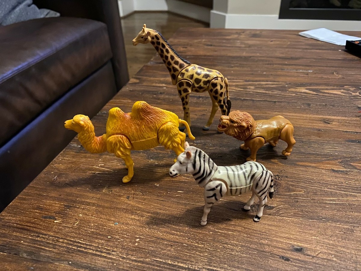 Safari plastic animals action Lion Zebra Camel Giraffe Hong Kong