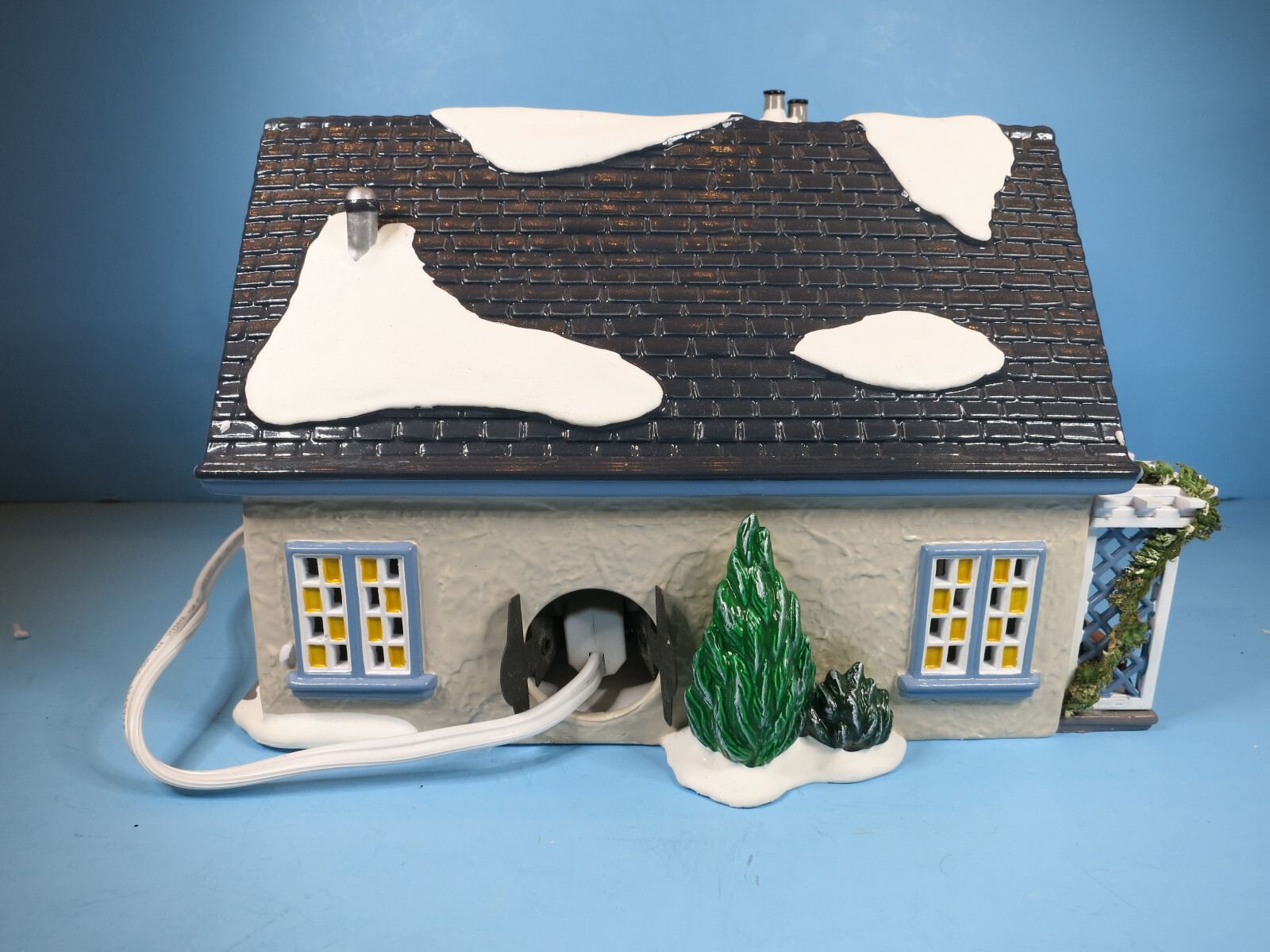 Dept 56Hidden Ponds Lit HouseOriginal Snow VillageUSED In BoxVery
